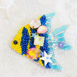 オートクチュール　ビーズ刺繍　fishブローチ 即納在庫あり】エンジェルフィッシュのオートクチュール刺繍
