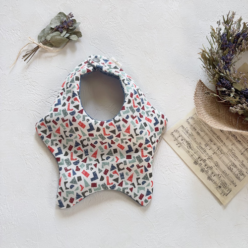 アデラジャ グレー ハンドメイド 星型スタイ star bib▽ストライプ星型