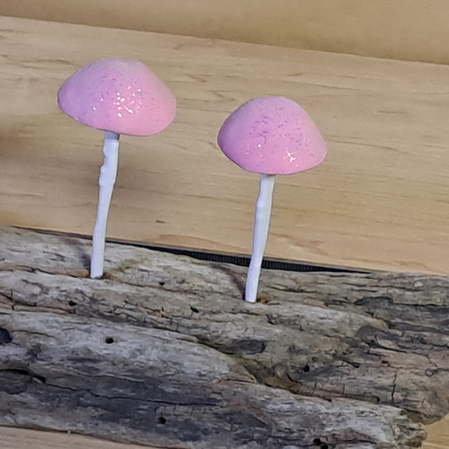 Mushlamp.ミニきのこランプ. Driftwood lamp. 流木ランプ
