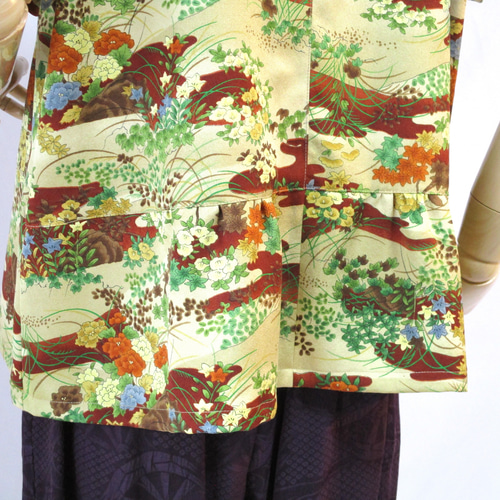 和の布創作服＞ 草花柄が華やかなブラウス 絹 着物リメイク 一品