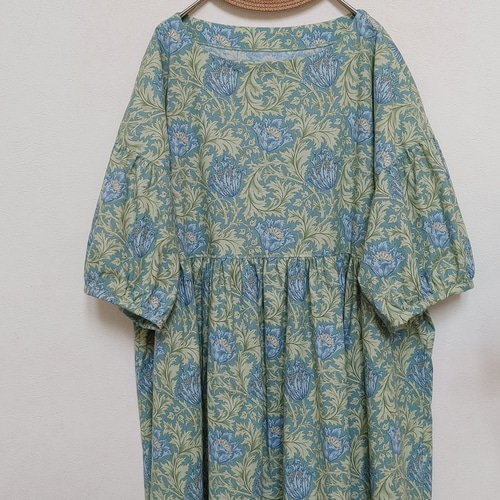 ウィリアムモリス生地、ブルーアネモネ柄七分袖ワンピース、ハンドメイド ウィリアムモリス〈アネモネ〉ワンピースfree ワンピース momo 通販
