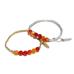 【期間限定SALE 700円OFF】カーネリアンとメタルパーツの チャーム付きブレスレット　天然石 264 9枚目の画像