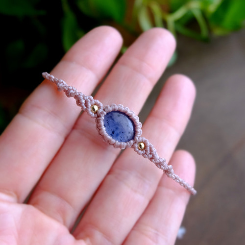 カイヤナイト （ネパール産） マクラメ編みブレスレット ロイヤル