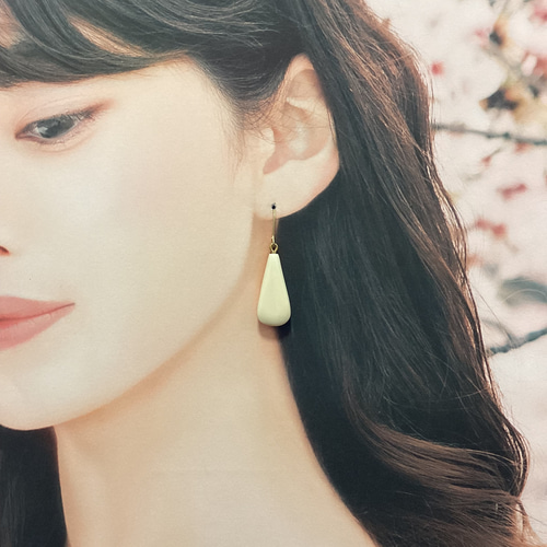 ビンテージ象牙調金巻きバングルとピアス 楽天市場】ピアス レディース Uリンク 揺れる 両耳 ゴールド シルバー