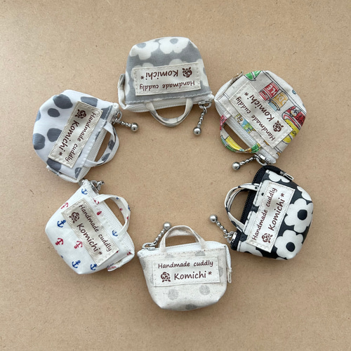 Ooochie Koochie トートバッグ、マスコットポーチ、キーホルダー Ooochie Koochie トートバッグ、マスコットポーチ、キーホルダー