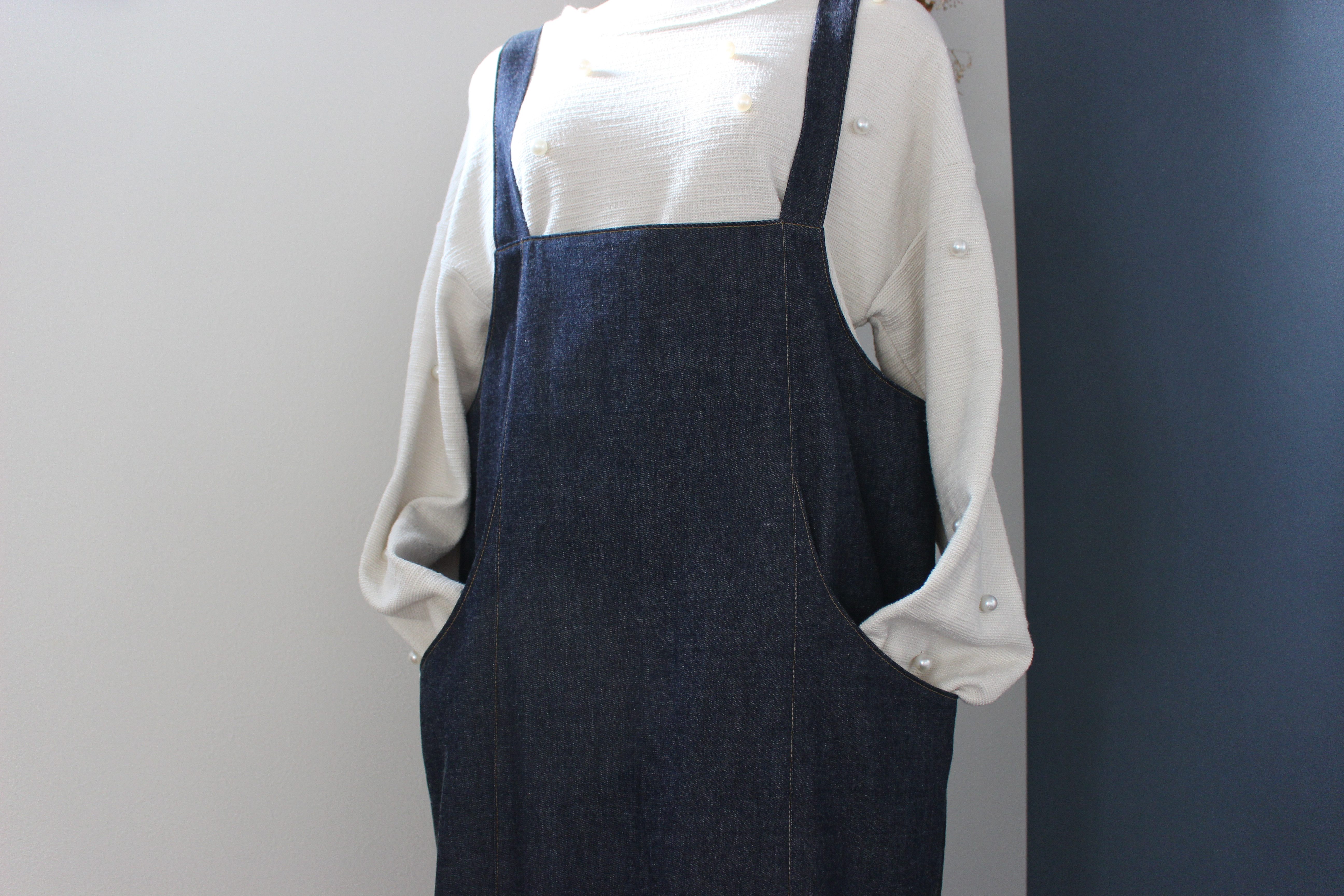 コットン100％　サロッペットジャンパースカート　ワンピース