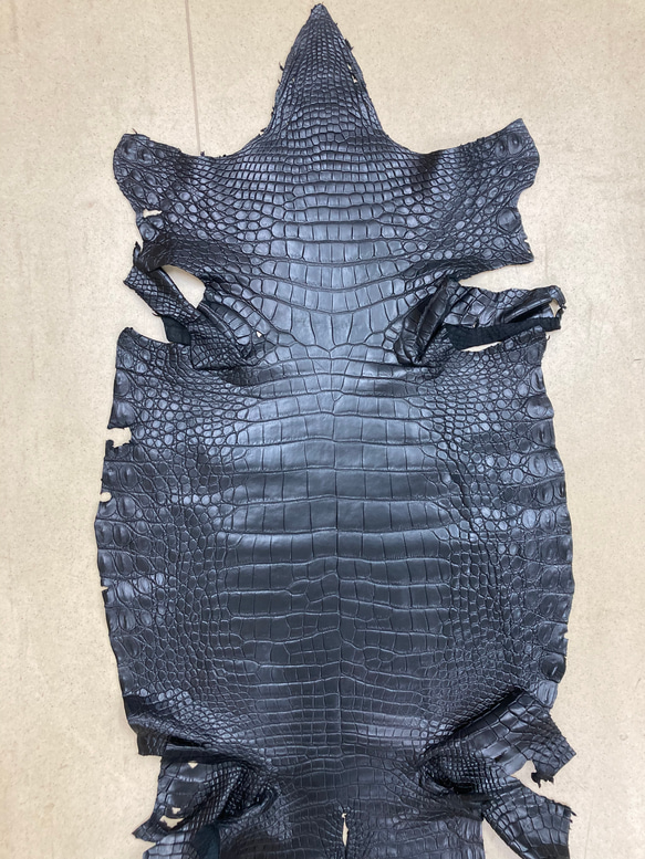 PINO-LA 煎じ ピノーラ クロコダイル ワニ革 パッチワーク ブラック 0095 