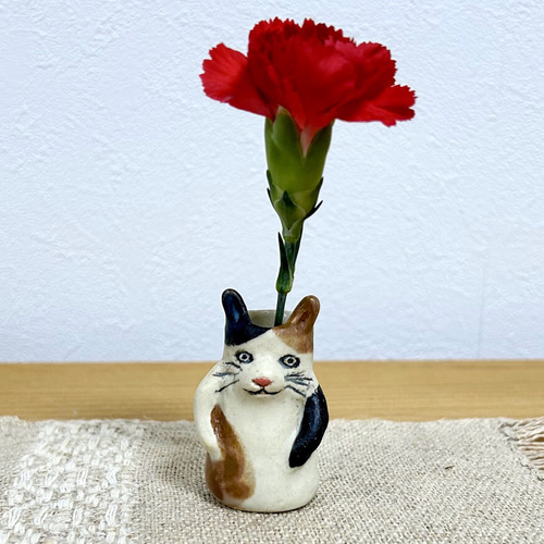 ネコの一輪挿しお部屋に置く小さなインテリア】 一点もの作品 ネコの一輪挿しお部屋に置く小さなインテリア】 一点もの作品
