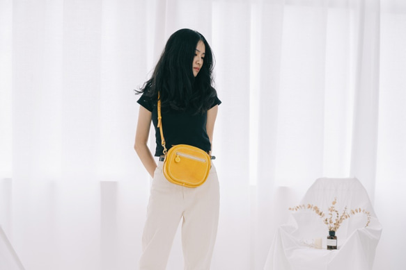 【切線】圓形/圓包，手工真皮單肩包，全手工縫製，兩用包，可手提或肩背 第8張的照片