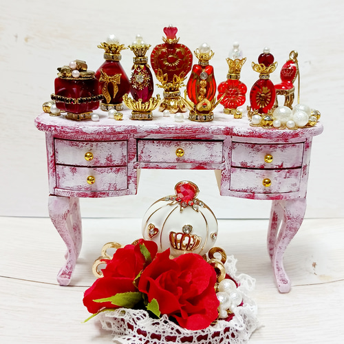 ミニチュア香水瓶