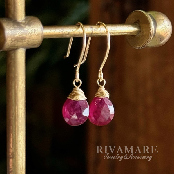 ルビー ペアシェイプ K14ゴールドフィルドワイヤー アクセント ピアス イヤリング変更可