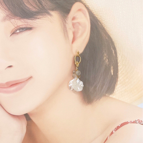 シェル 貝殻 揺れる 鈴丸 涼しげ イヤリング 樹脂製ノンホールピアス