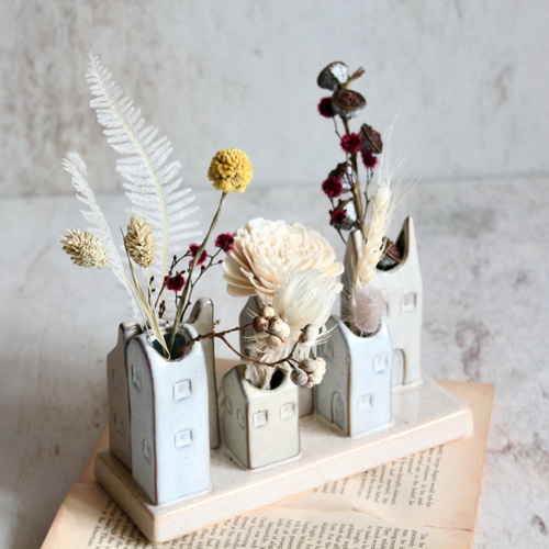 温もり感じる手作り陶器花瓶 温もり感じる手作り陶器花瓶