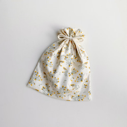 《送料無料》お着替え袋　コップ袋　フリル巾着　コットン 花柄　カモミール　女の子 3枚目の画像