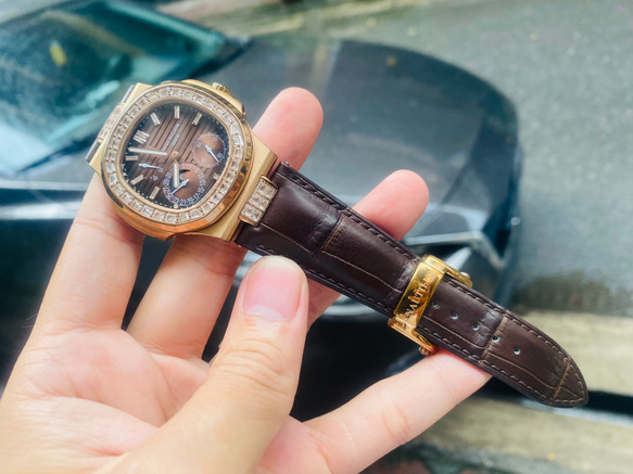 Patek Philippe 時計用ワインカラーのワニ革時計ストラップ Patek Philippe 時計用ワインカラーのワニ革時計ストラップ