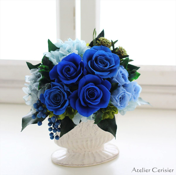 プリザーブドフラワー＜ララ＞ブルー 青 バラ ローズ 【お祝い】 2枚目の画像