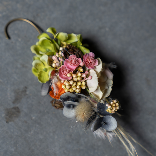 アーティフィシャルフラワー ブーケ イヤーカフ ブートニア　セット アーティフィシャルフラワー クラッチブーケ ブートニアセット 造花