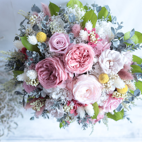 クラシックピンク&リーフのナチュラルパステルカラー＊クラッチブーケ