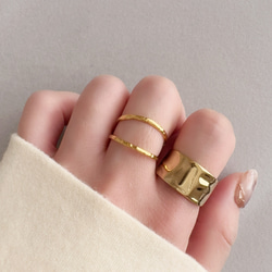 フリーサイズ◆重ねづけ風リング×ボリュームリング（ゴールド）/サージカルステンレス　指輪+フリーサイズ　春 金アレ対応 14枚目の画像