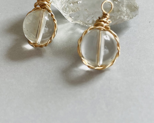 ピアス フックピアス イヤリング ゴールド ワイヤーツイスト 天然石