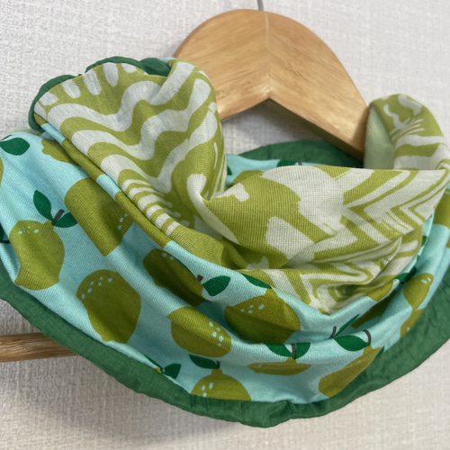 ライトグリーンレモン柄ターバン兼用ハンドメイドネックウォーマー  
