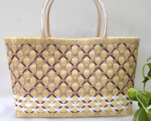 2種類ベージュに白とメタリックピンクをプラスして！ プラカゴ かご