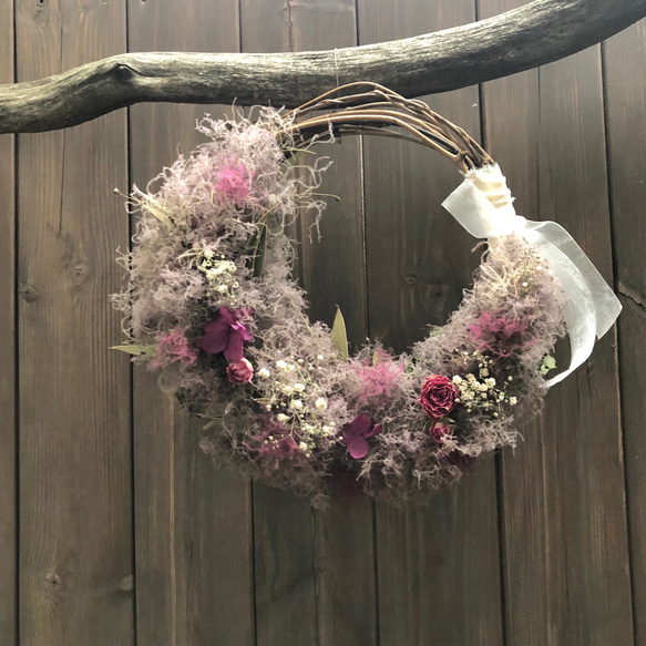 くすみピンクの薔薇のハーフリース＊ドライフラワーリース