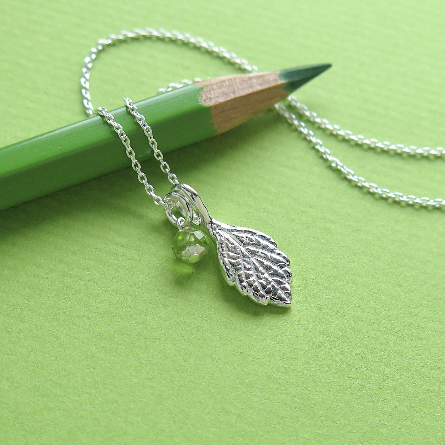 [999 Silver] レモンバームの小さなリーフペンダント, ペリドット, チェーン, miniシルバーケアセット付