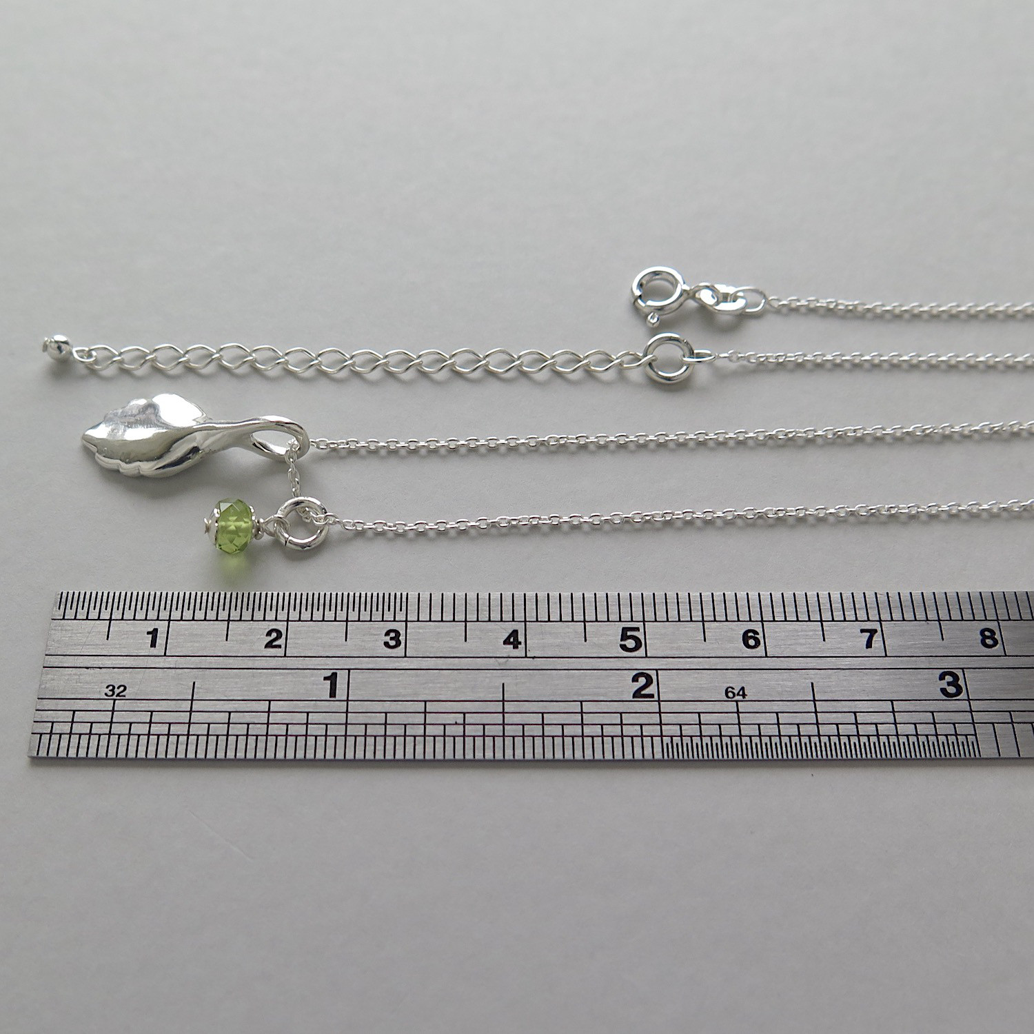 [999 Silver] レモンバームの小さなリーフペンダント, ペリドット, チェーン, miniシルバーケアセット付