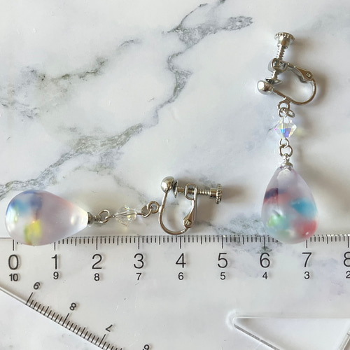 琉球ガラスのマットな雫イヤリング・ピアス イヤリング