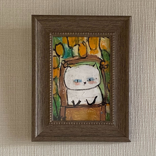 絵画。原画【黄色いチューリップガーデン、白い猫ちゃんはかごの
