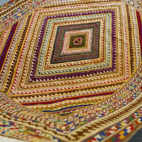 175×148cm 手織りマシュワニキリム 手織り絨毯 ペルシャ絨毯