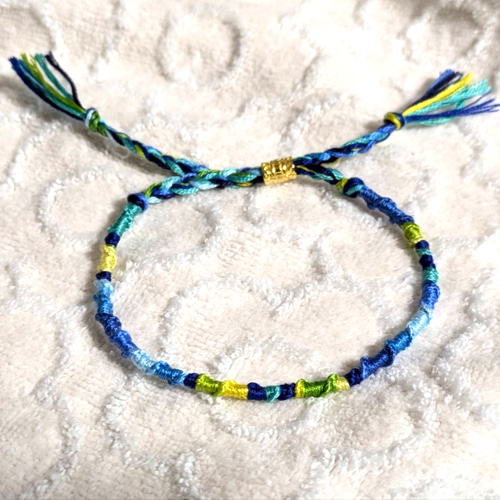 ビーズで取り外し＆調整簡単 アート ミサンガ ブレスレット 青 黄緑