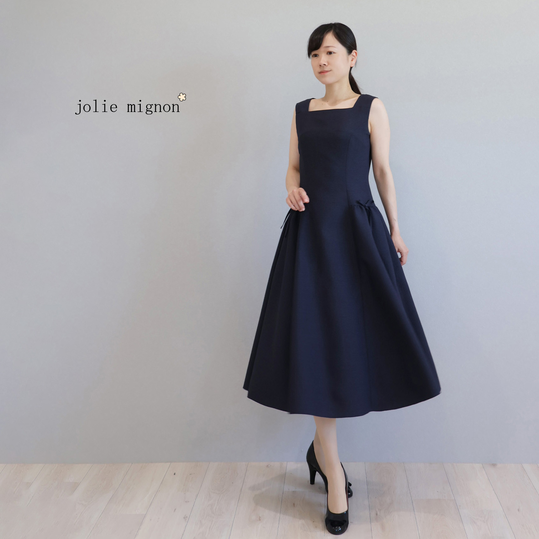 【選べる3色！】ギャザー切り替え ノースリーブワンピース【ネイビー×ブラック】