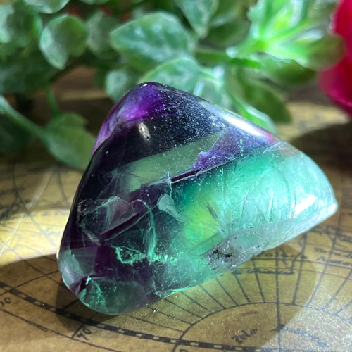 記憶力を高める石】マルチカラー フローライト 蛍石 タンブル 原石