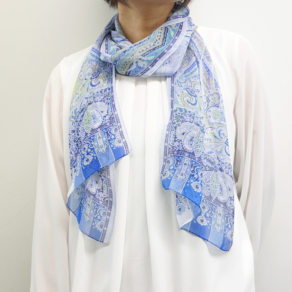 ＜洗えるシルクスカーフ＞【Marcaオリジナル】カシミール50 (LM9-150L) シルクローン  ブルー 3枚目の画像