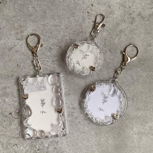 ミニバッジ】バッジケースキーホルダー 『melt』clear/透明