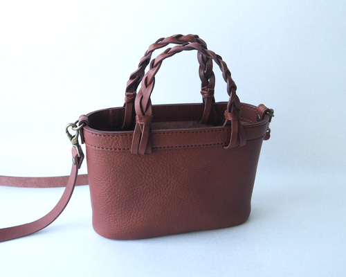 b7a52a11c7a1cad00b951634fc88cb