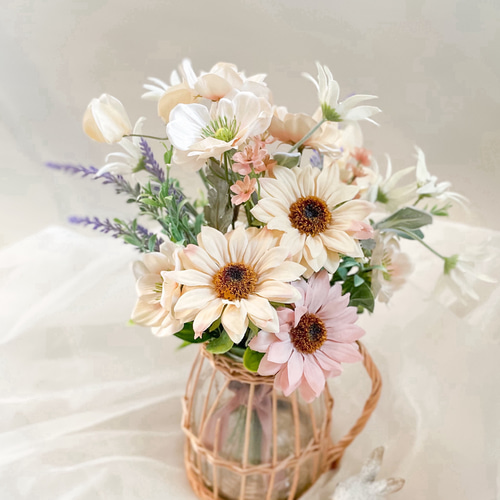 アネモネ ブーケ アーティフィシャルフラワー 夏限定SALE』くすみカラーのひまわりとアネモネのブーケ アーティ