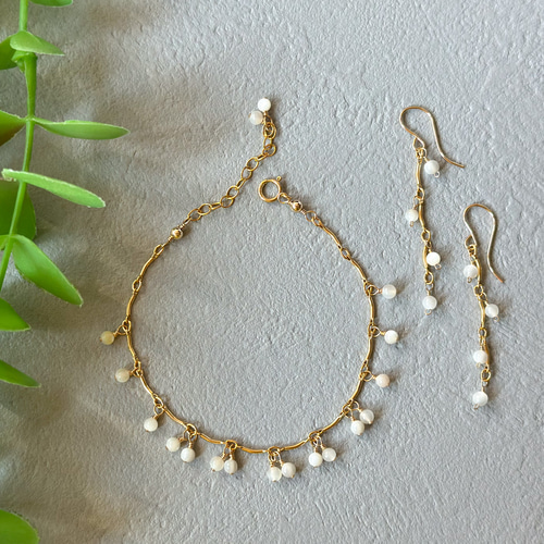 【専用です】14kgfブレスレット＆ピアス計7点 Creema限定福袋】14kgf*白蝶貝のしゃらしゃらブレスレット＆ピアス