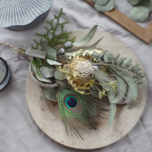 一点物【バンクシアと孔雀の羽のスワッグ】ドライフラワー オシャレな