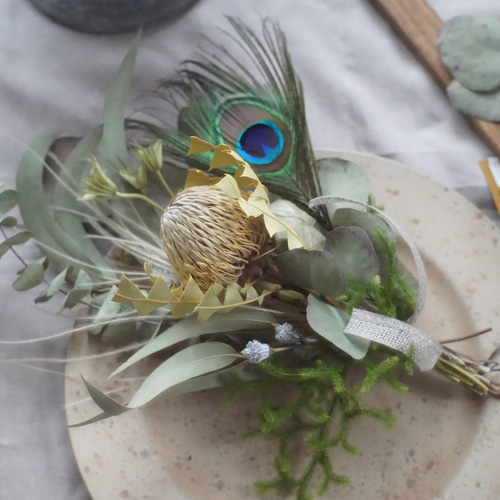 一点物【バンクシアと孔雀の羽のスワッグ】ドライフラワー オシャレな