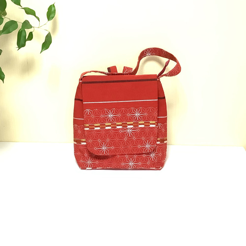 一点もの】リメイク帯 上品な着物のリュック／C23 リュック