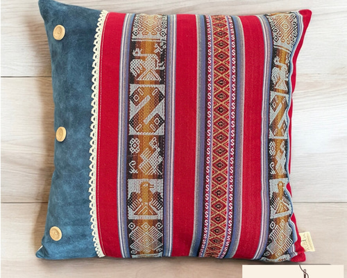 エスニッククッションカバー(ペルーの民族布) クッション・クッション
