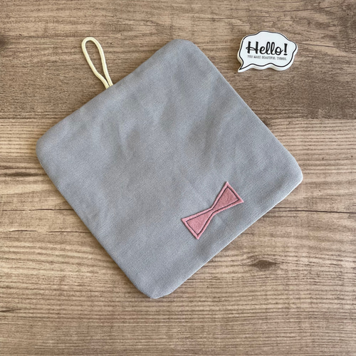 No28 裏も可愛い♡パッチワークポットマット✴︎ちょうちょ 鍋敷き