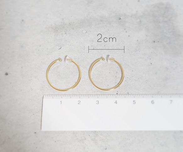 イヤリング 【 2cm まる ゴールド・シルバー】( 痛くないイヤリング ピアスみたいなイヤリング イヤーカフ ) 4枚目の画像