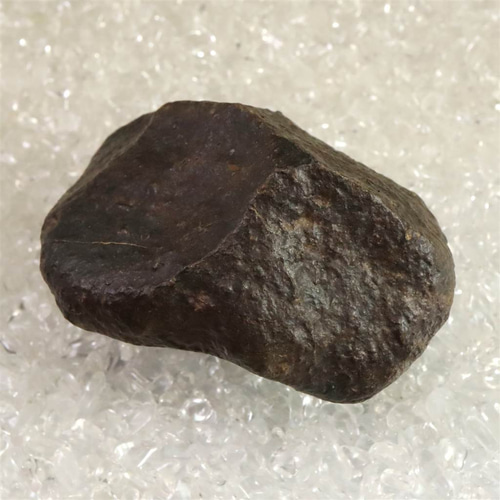 コンドライト隕石モロッコ産石質隕石 モロッコ産 コンドライト隕石 NWA 石質隕石 63mm原石 112.8g