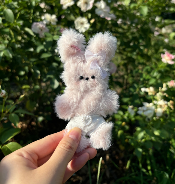 送料込み】♡韓国モールドール♡ ハンドメイド ピンクのうさぎ