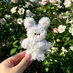 送料込み】♡韓国モールドール♡ ハンドメイド 白いうさぎちゃん