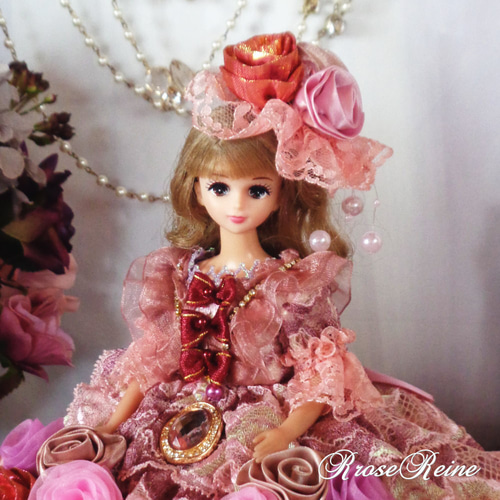 マリーアントワネットの花園 アンティークモーブの豪華11段フリル